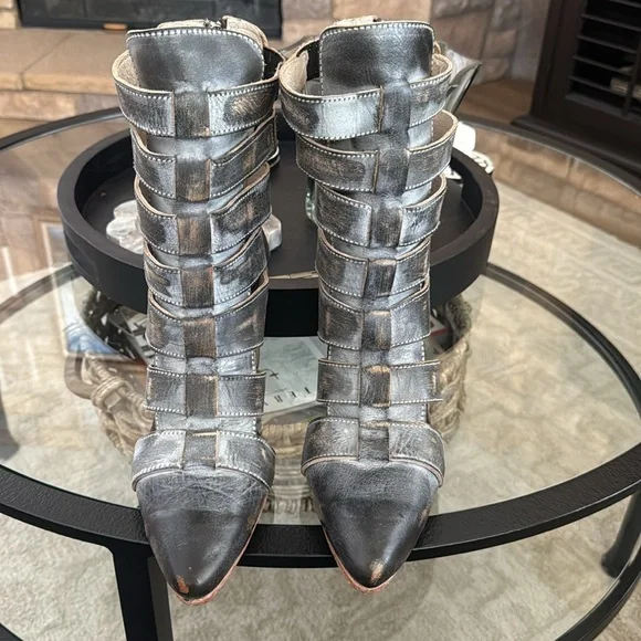 Freebird Jagger | 12 - Picture 3 of 10